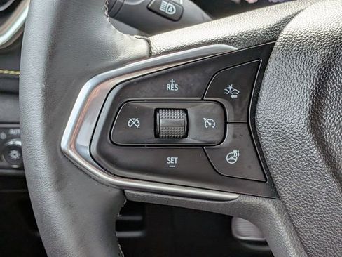Used 2025 Chevrolet TrailBlazer ACTIV w/ Convenience Package FWD image 19