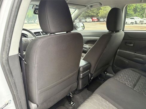Used 2023 Mitsubishi Outlander Sport ES AWD/4WD image 21