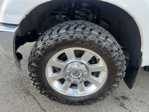 Used 2014 Ford F350 XLT w/ FX4 4x4 Off Road Package image 15