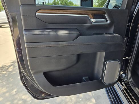 Certified 2025 Chevrolet Silverado 2500 High Country w/ Z71 Off-Road Package AWD/4WD image 21
