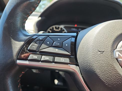 Used 2024 Nissan Altima 2.5 SR FWD image 25
