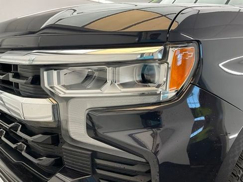 Used 2022 Chevrolet Silverado 1500 LT AWD/4WD image 24
