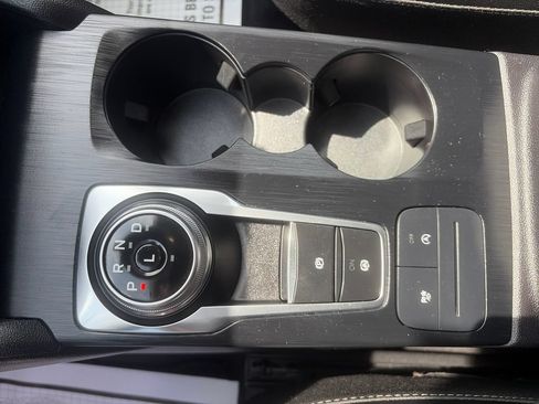 Used 2022 Ford Escape SEL w/ Technology Package FWD image 23