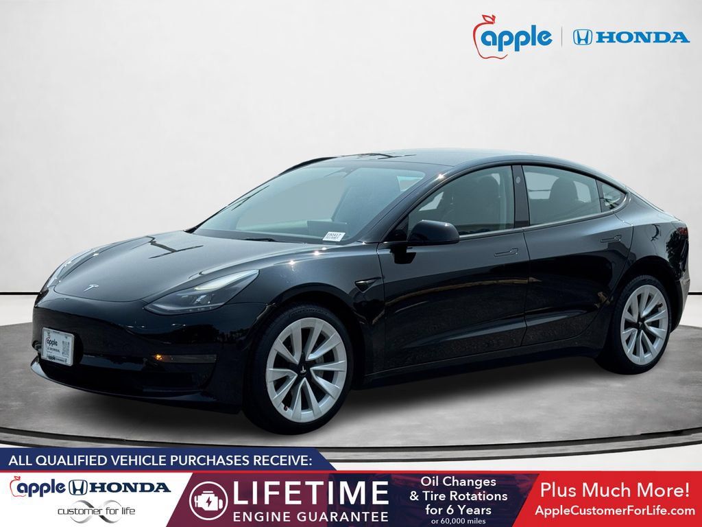 Used 2023 Tesla Model 3 Standard Range RWD image 5