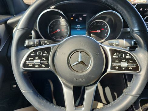 Used 2021 Mercedes-Benz GLC 300 4MATIC image 21