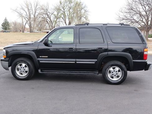 Used 2002 Chevrolet Tahoe LT image 9
