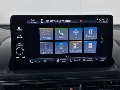 Used 2025 Honda Pilot TrailSport image 19