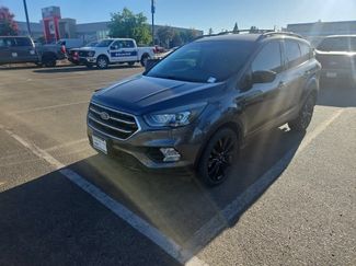 Used 2017 Ford Escape SE w/ Equipment Group 201A AWD/4WD video 1