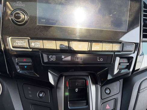 Used 2018 Honda Odyssey EX-L image 21