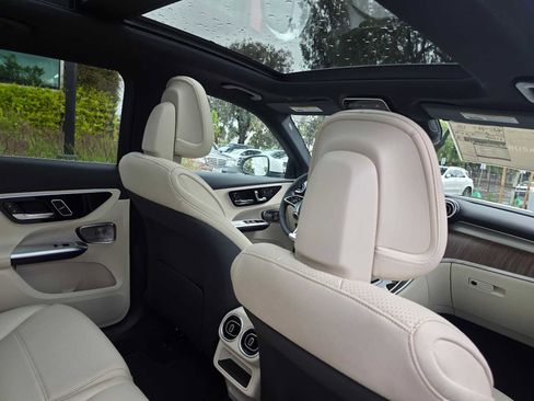 New 2026 Mercedes-Benz GLC 350e 4MATIC image 15