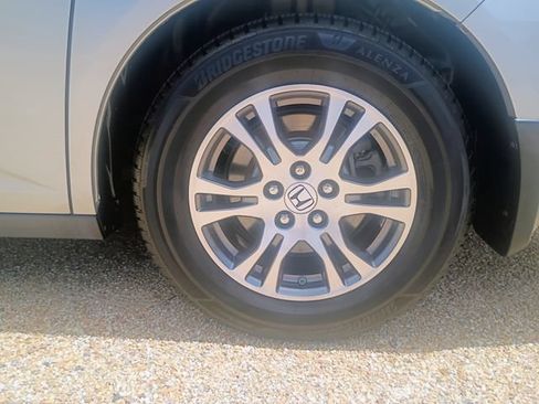 Used 2011 Honda Odyssey EX-L image 16