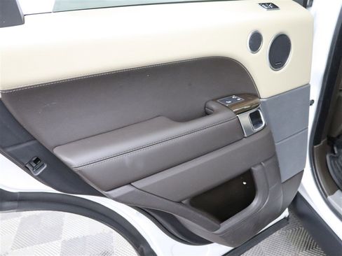 Used 2019 Land Rover Range Rover Sport HSE AWD/4WD image 21