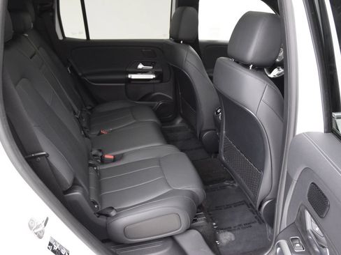 Certified 2024 Mercedes-Benz EQB 300 4MATIC image 19