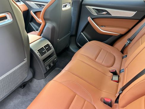 Used 2025 Jaguar F-PACE R-Dynamic S image 12