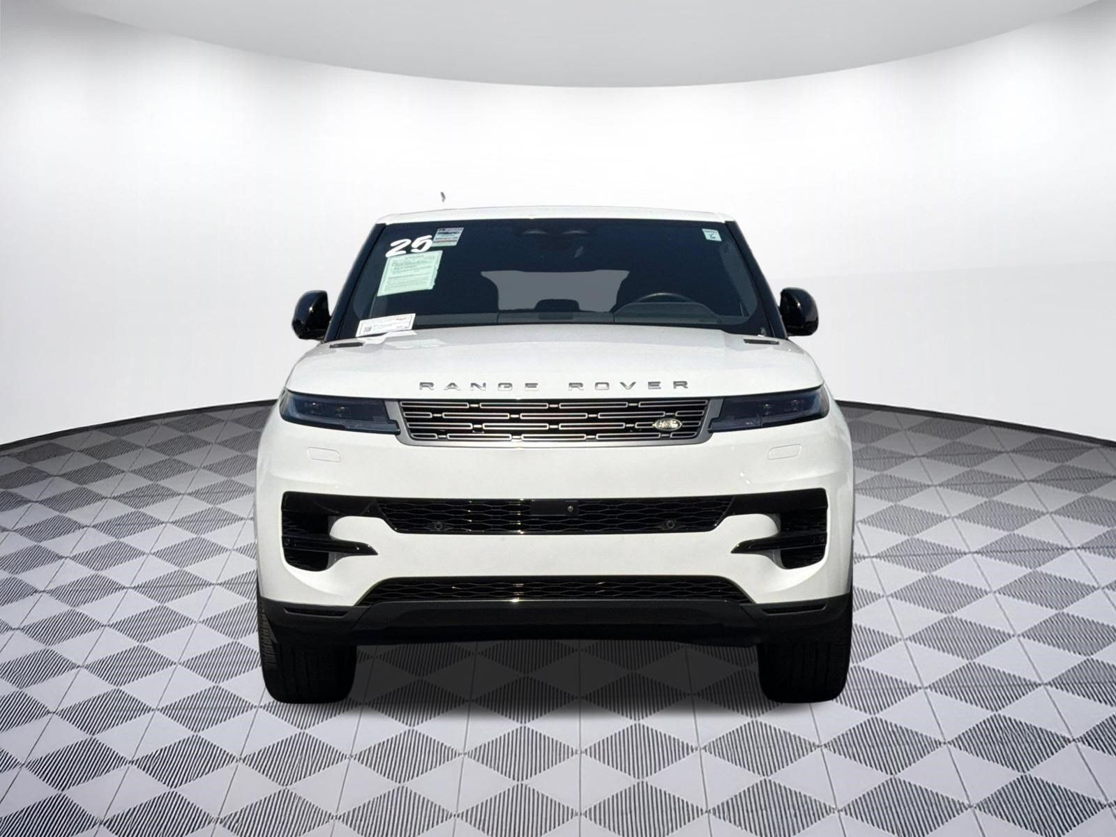 Used 2025 Land Rover Range Rover Sport SE AWD/4WD image 6