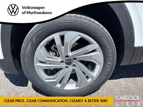 Used 2023 Volkswagen Atlas SE w/ Panoramic Sunroof Package AWD/4WD image 8