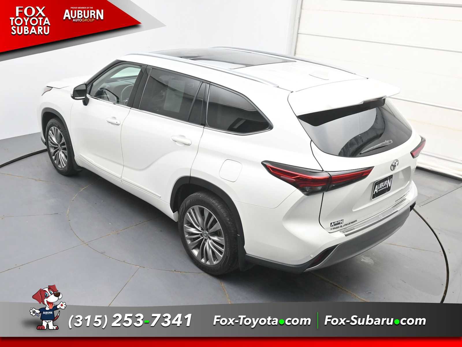 Used 2020 Toyota Highlander Platinum AWD/4WD image 29