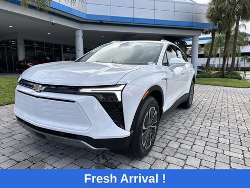 Used 2024 Chevrolet Blazer EV LT AWD/4WD image 20