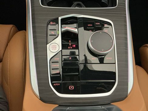 New 2026 BMW X5 sDrive40i RWD image 17