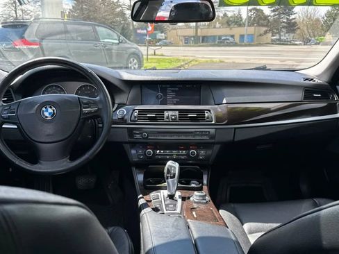 Used 2012 BMW 528i xDrive Sedan image 9