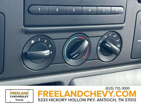 Used 2006 Ford F550 2WD Regular Cab Super Duty image 28