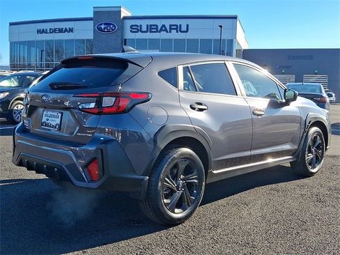 Used 2024 Subaru Crosstrek 2.0i image 7