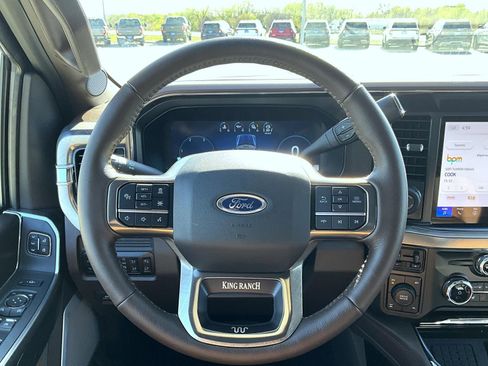 New 2026 Ford F250 King Ranch w/ FX4 Off-Road Package AWD/4WD image 10