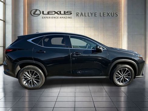 Certified 2022 Lexus NX 250 250 Premium image 2