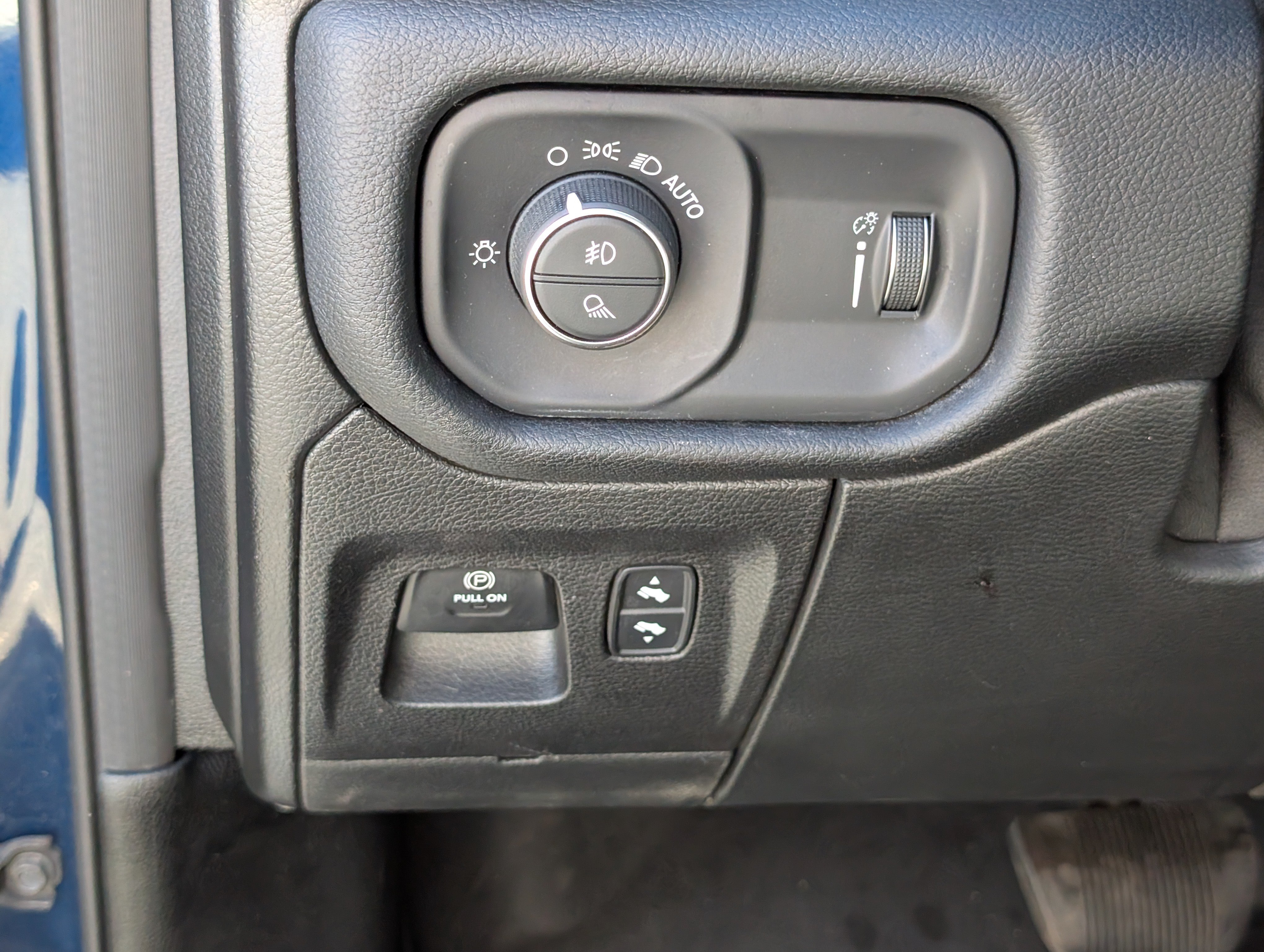 Used 2021 RAM 1500 Big Horn AWD/4WD image 23
