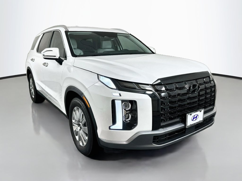 Used 2025 Hyundai Palisade SEL FWD image 3