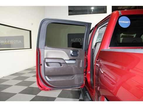 Used 2018 Chevrolet Silverado 1500 LT w/ All Star Edition image 14