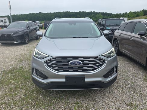 Used 2020 Ford Edge SEL w/ Cold Weather Package AWD/4WD image 2