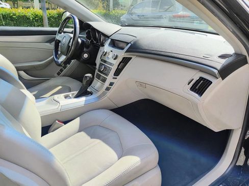 Used 2013 Cadillac CTS Luxury image 17