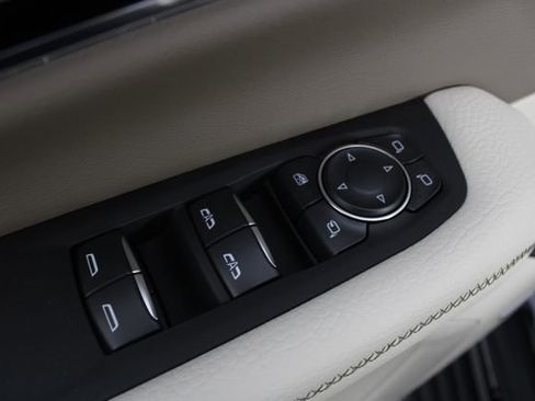 New 2026 GMC Yukon XL Denali image 19