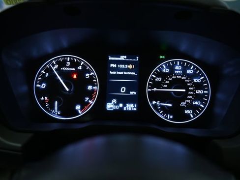 Used 2025 Subaru Crosstrek 2.0i Premium image 40