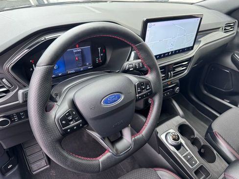 Certified 2024 Ford Escape ST-Line w/ Tech Pack #1 image 29