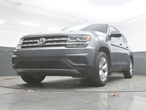 Used 2018 Volkswagen Atlas Launch Edition image 29