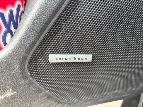 Used 2017 Subaru Outback 2.5i Limited image 30