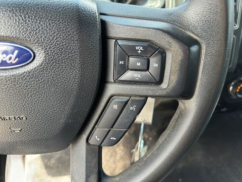 Used 2022 Ford F250 XLT w/ FX4 Off-Road Package AWD/4WD image 24