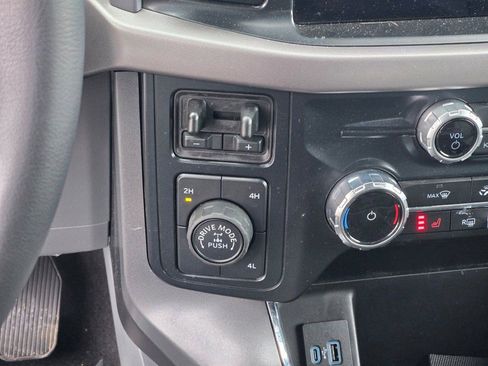 Used 2024 Ford F150 XLT w/ Equipment Group 302A MID image 28