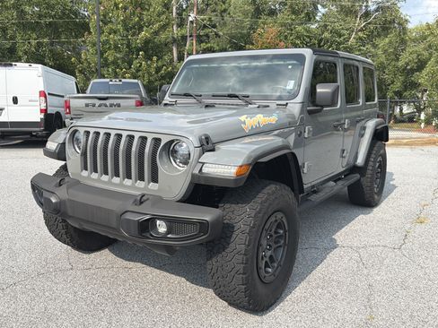 Used 2023 Jeep Wrangler Unlimited Sport w/ Xtreme 35 Tire Package AWD/4WD image 3