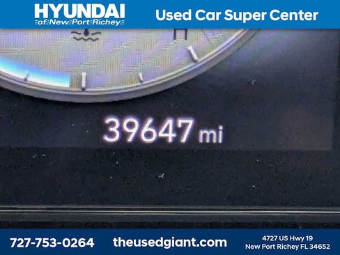 Certified 2022 Hyundai Santa Cruz SEL w/ Activity Package AWD/4WD image 33