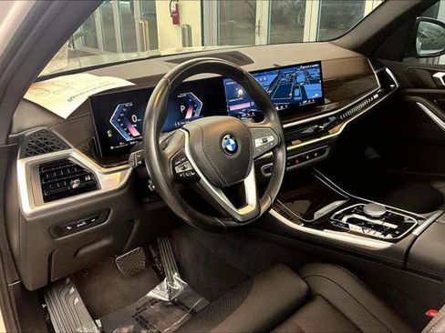 Used 2024 BMW X5 sDrive40i w/ Parking Assistance Package RWD image 19