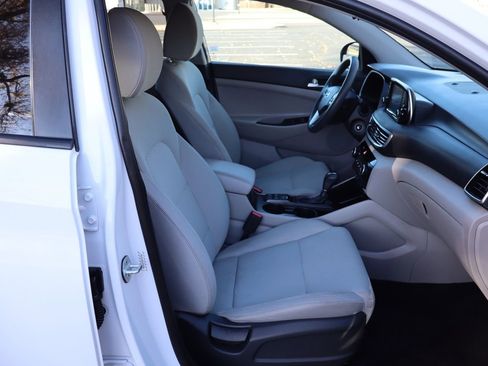 Used 2019 Hyundai Tucson SE image 22
