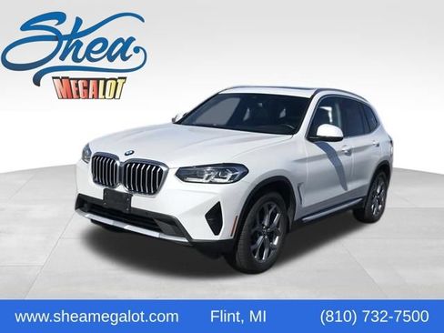 Used 2023 BMW X3 xDrive30i AWD/4WD image 1