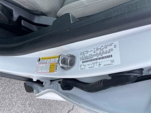 Used 2021 Ford Escape S AWD/4WD image 19