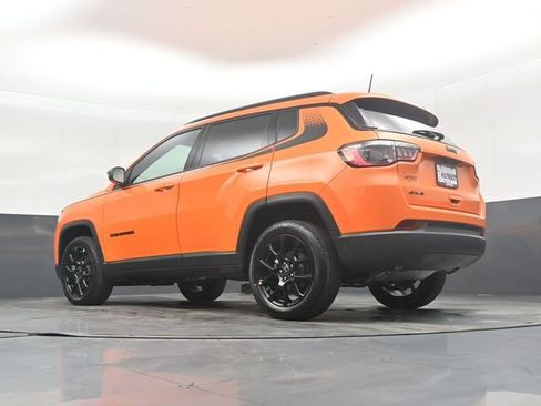 New 2026 Jeep Compass Latitude AWD/4WD image 42