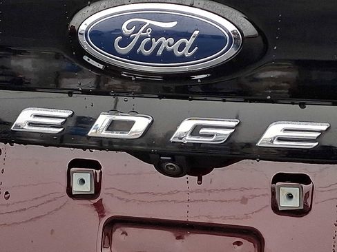 Used 2022 Ford Edge SEL w/ Convenience Package image 32