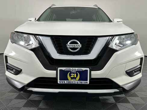 Used 2017 Nissan Rogue S w/ S Appearance Package image 3