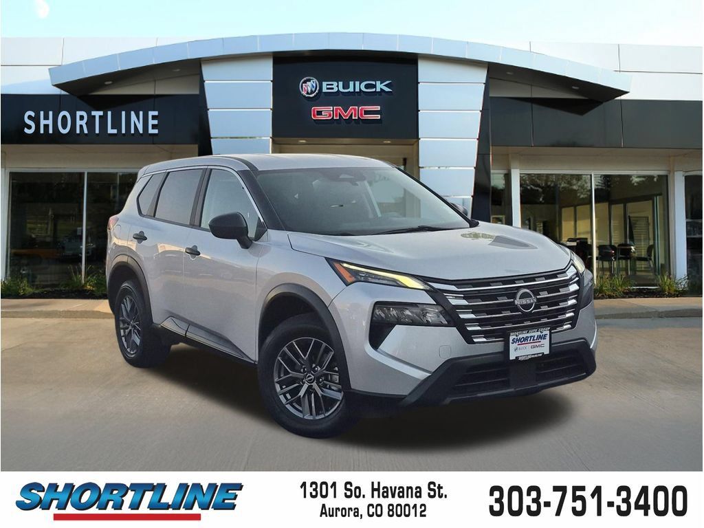 Used 2024 Nissan Rogue S AWD/4WD image 1